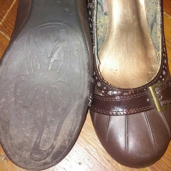 Heels - Picture 2 of 3